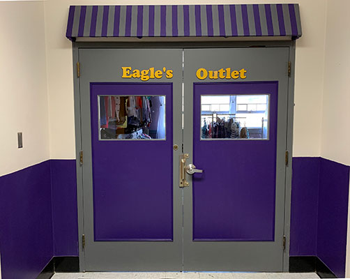 Eagles Outlet entrance